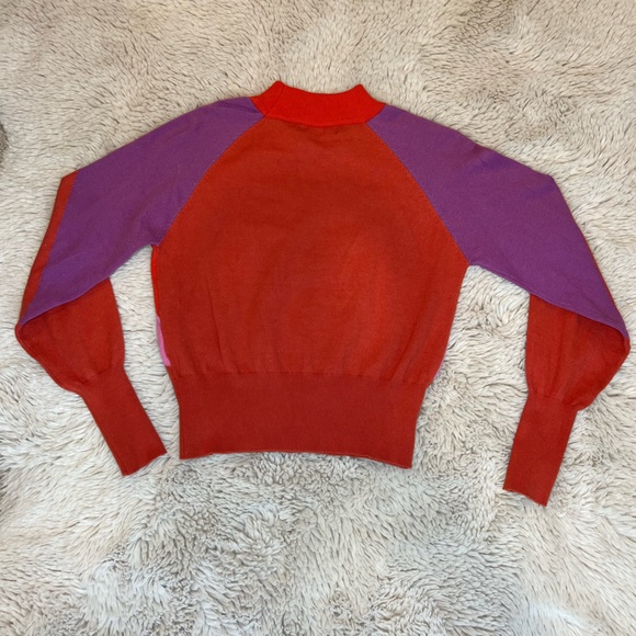 Deluc Crop Sweater - Picture 3 of 4